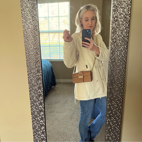 Givenchy Buckle Snap Leather Long Wallet - Picture 4 of 17